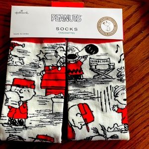Peanuts holiday socks